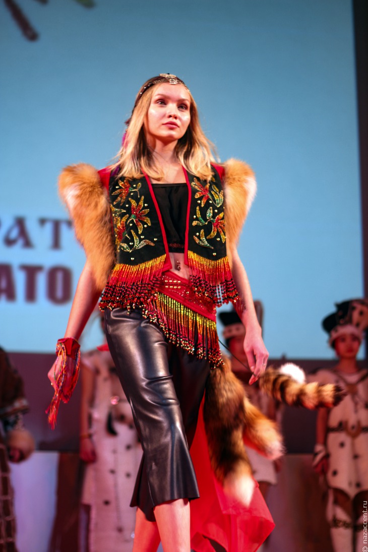 Конкурс высокой моды "Этно-Эрато" в МДН - Национальный акцент