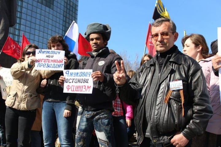 Нацболы призвали МИД РФ вступиться за арестованных на Украине соратников