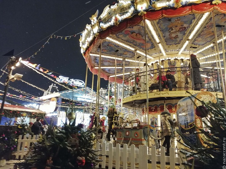Рождественская ярмарка на Красной площади - Национальный акцент