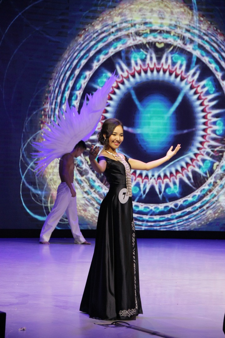 Конкурс красоты и талантов "Мисс Азия-Сибирь–2017"