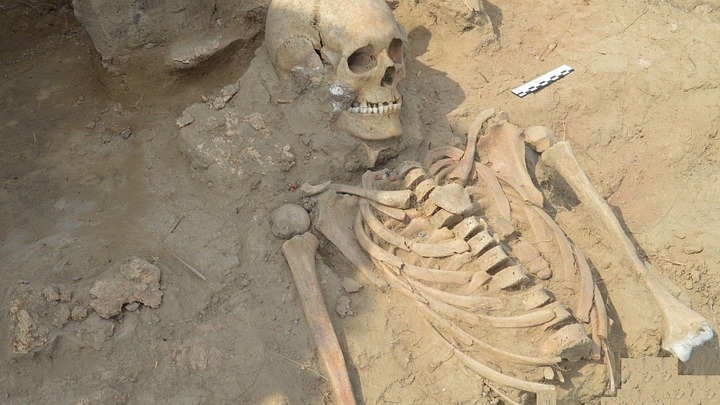 Более 80 захоронений енисейских киргизов найдено в Хакасии