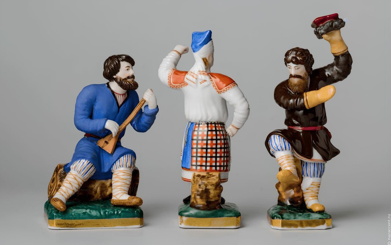 В Туле открылась выставка фарфоровой скульптуры, посвященная народам России