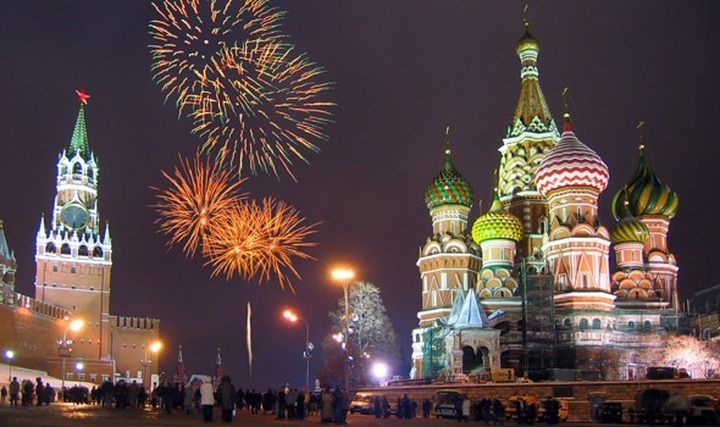 Огни на башнях и концерты