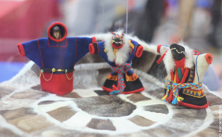 День коренных народов мира: конкурс ковров, праздничные шествия и обряды у костра