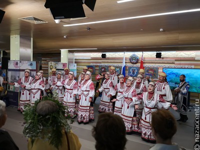 Обереги и плетение поясов: белорусский праздник "Купалье" отметили в Москве