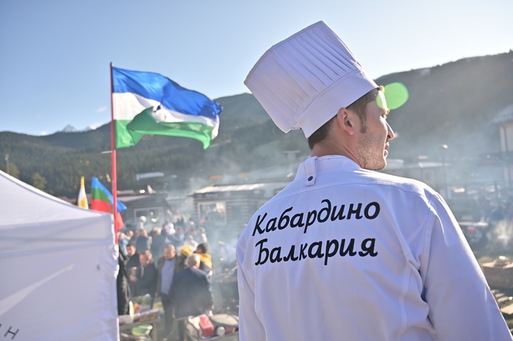 Команда Кабардино-Балкарии победила на конкурсе кухни горских народов в Архызе