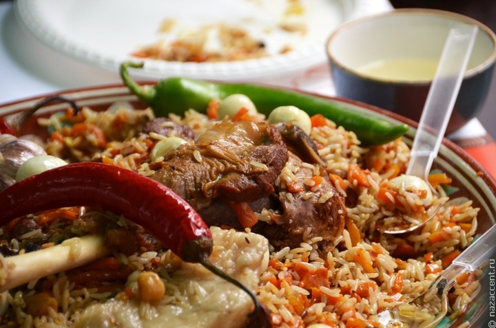 Мастера восточной кухни сразились на фестивале "Культ плова"