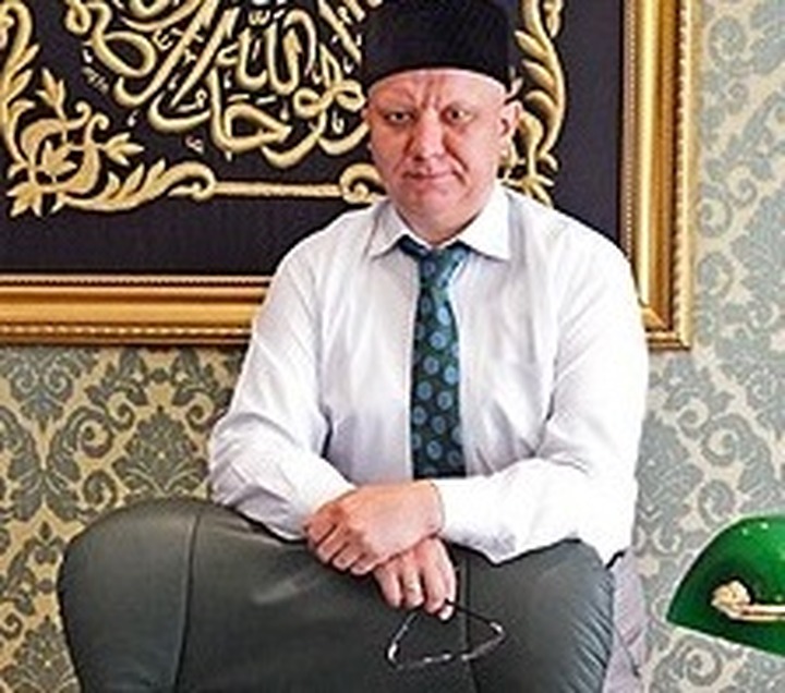 Альбир Крганов: мигранты нуждаются в поддержке, а не в обсуждениях