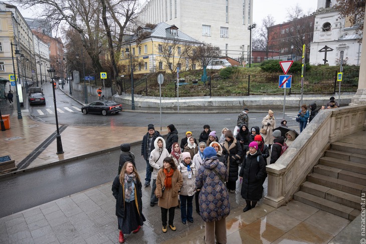 Москва многонациональная. Экскурсия для делегатов IX Медиафорума этнических и региональных СМИ - Национальный акцент
