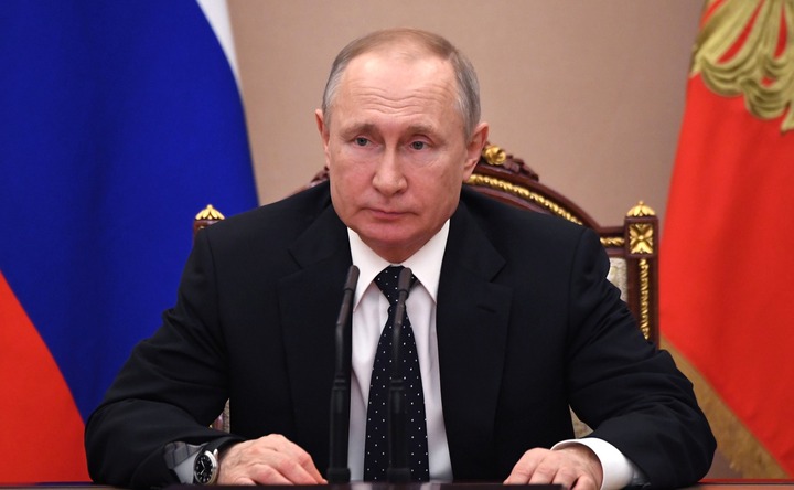 Путин: Россия достойно ответила на вызов пандемии благодаря общенациональному единению