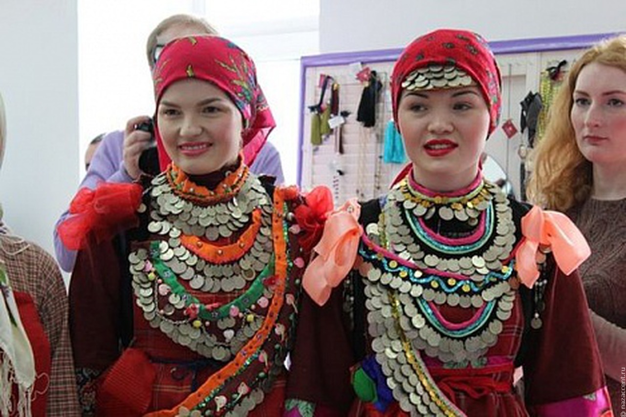 Фестиваль удмуртской моды "Эль ныл 2015"