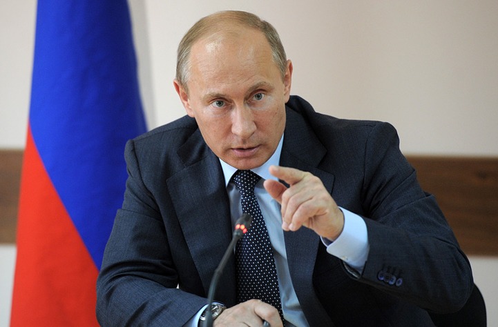 Путин подписал закон об ответственности региональных властей за межнациональную обстановку
