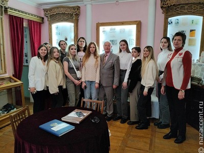 Мордовский поэт встретился с начинающими журналистами