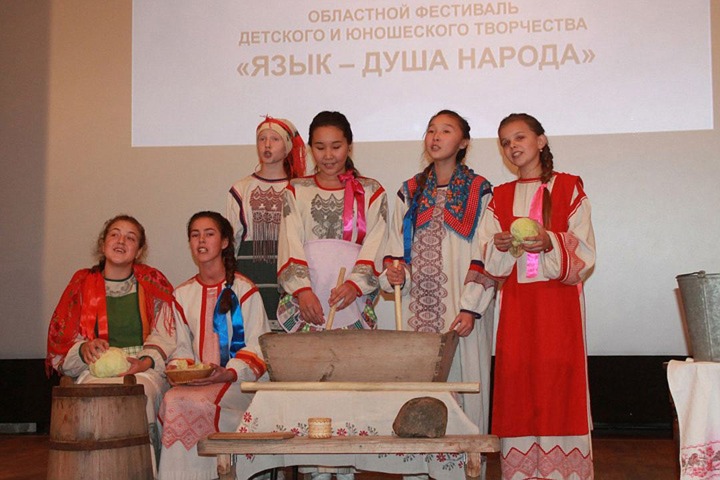 Пятьсот школьников примут участие в конкурсе "Язык-душа народа" в Иркутской области