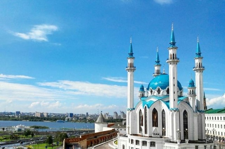Более 300 человек записались на курсы татарского языка в Татарстане