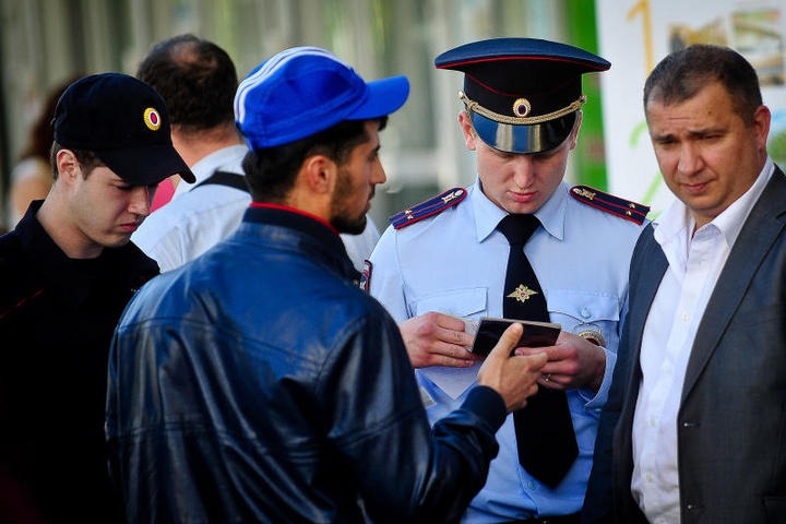 Полиция Москвы: Нелегалы осложняют криминогенную обстановку