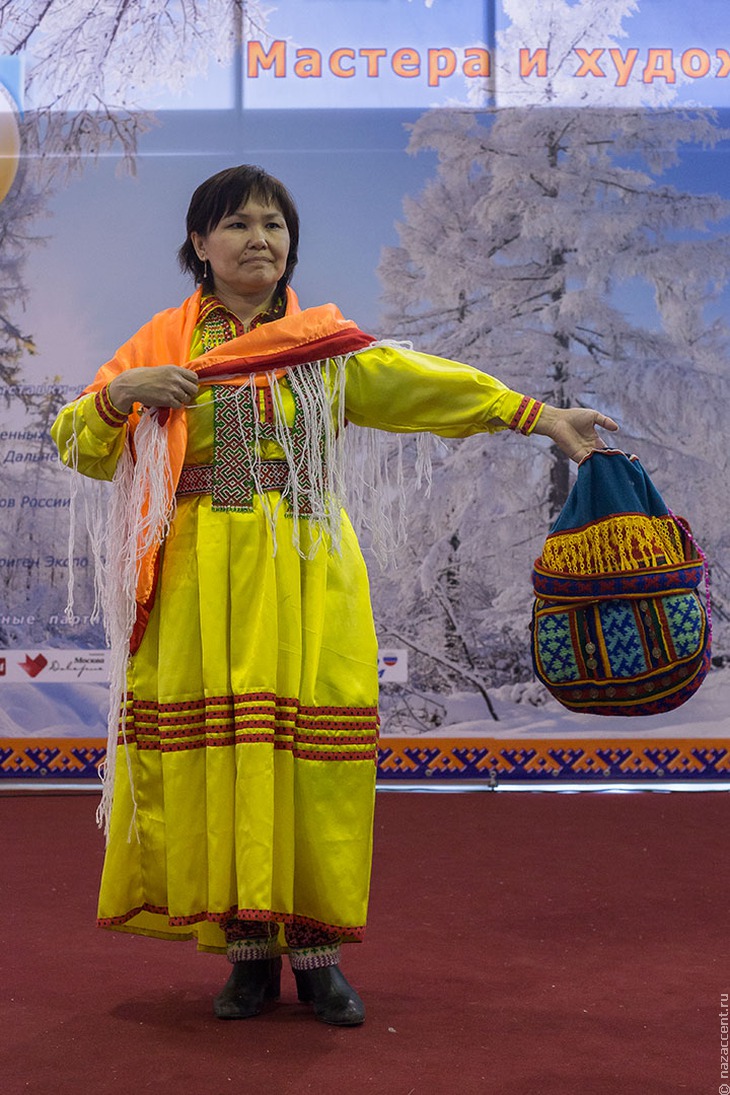 Фестиваль этномоды коренных малочисленных народов  "Полярный стиль" - Национальный акцент