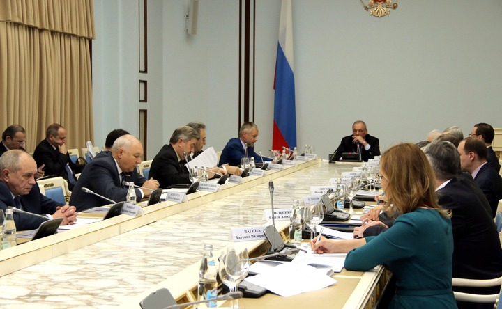 Совет рассмотрит претендентов на премию за укрепление единства российской нации