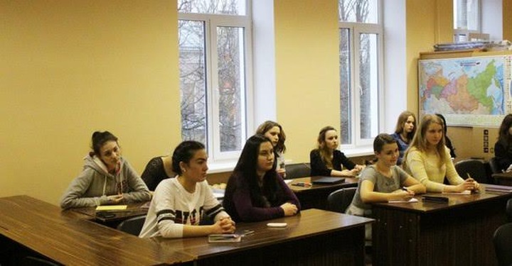 В Пскове начали заниматься студенты Школы межэтнической журналистики