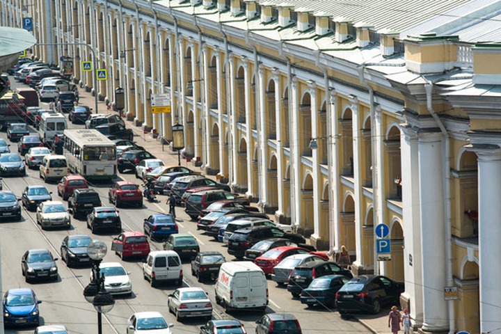 На нескольких уроженцев Грузии возбуждено уголовное дело за нападение на водителя главы "Росбалта"