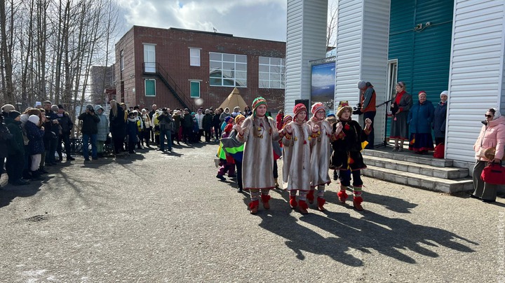 Традиции саамов показали на фестивале в Ловозере