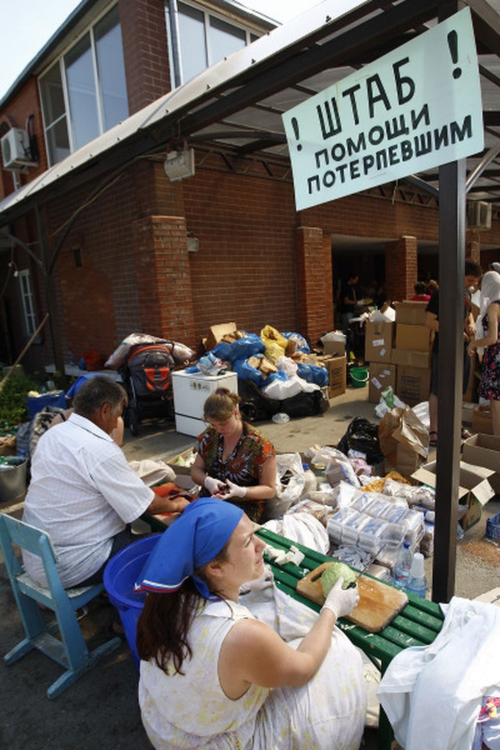 Прокуроры посетили оппозиционную радиостанцию в Крымске по заявлению казаков