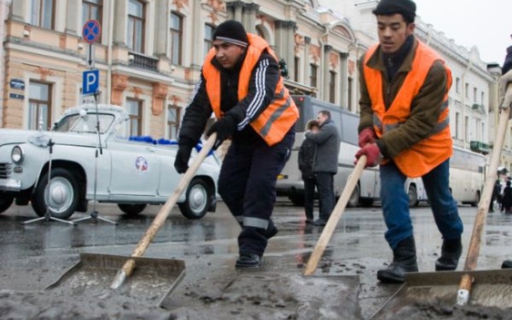Санкт-Петербург в 2015 году потеряет до 20% мигрантов