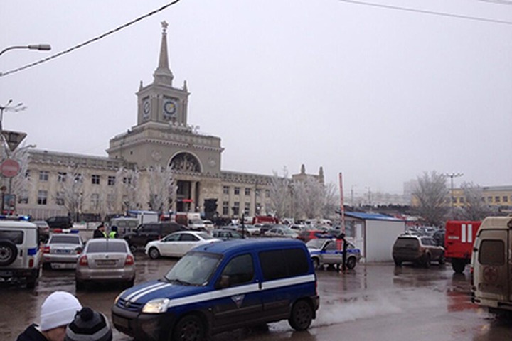 Траурный народный сход в Волгограде закончился задержаниями