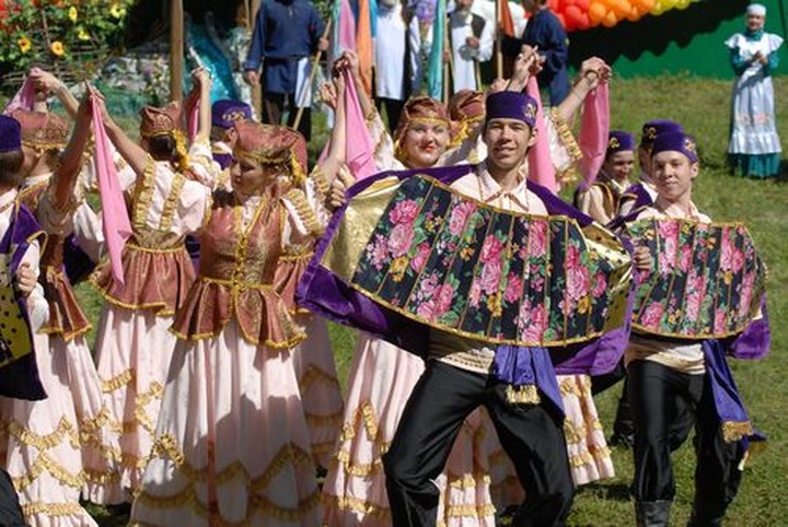 В Казани отгуляли татарский Сабантуй