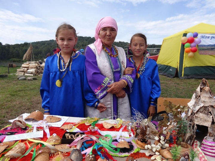В Бийске провели кумандинский фестиваль