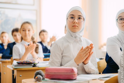 В Башкирии получат премии 100 лучших учителей родного языка