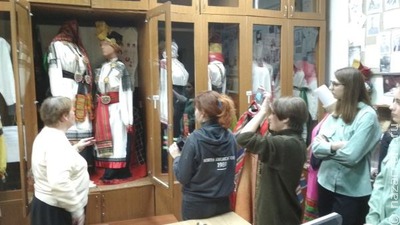 Студенты Школы межэтнической журналистики посетили музей народной культуры и этнографии Воронежского госуниверситета
