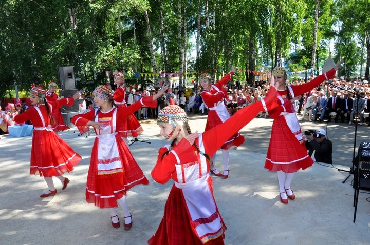 Чуваши Тюменской области отметили Акатуй