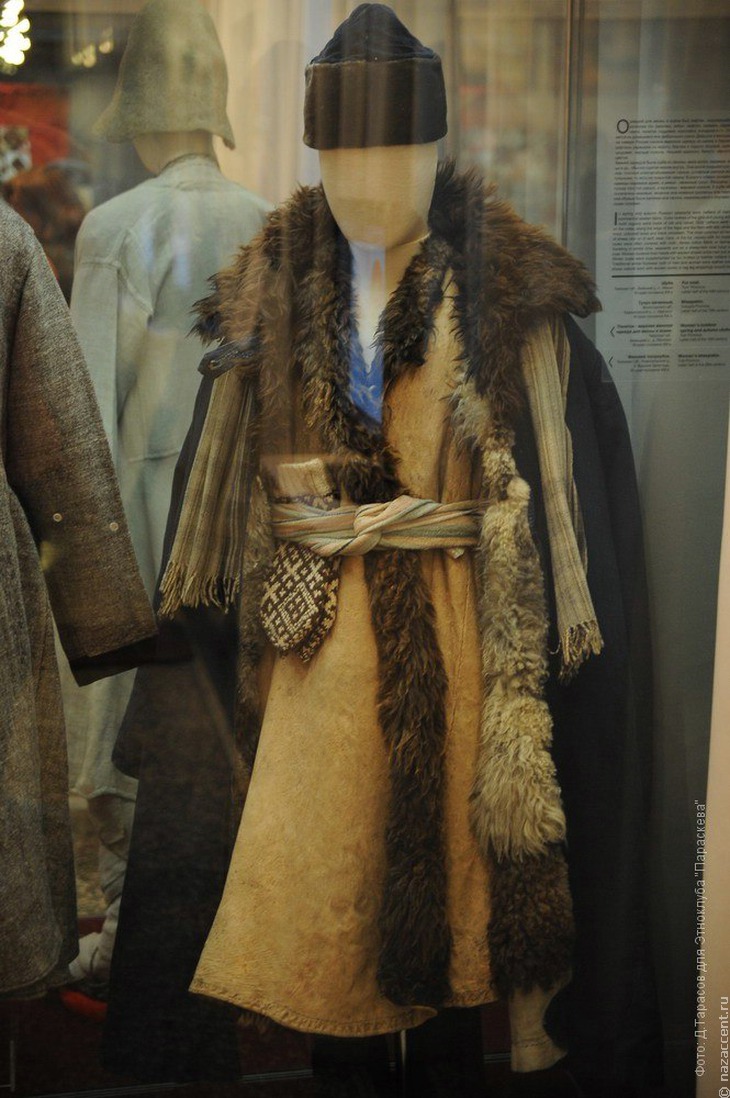 Русский исторический костюм середины XIX — начала XX века - Национальный акцент