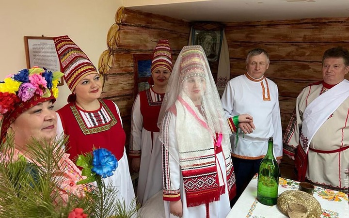 Эрзянский свадебный обряд реконструировали в мордовском селе