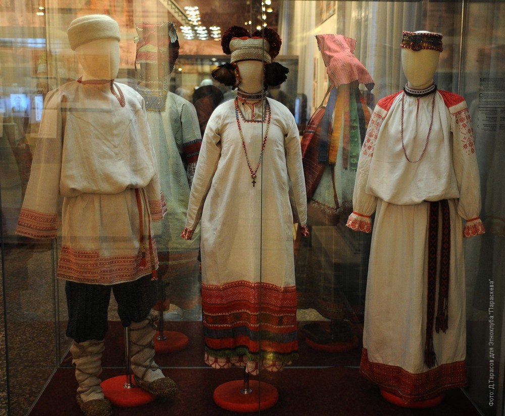 Старинная одежда в музее